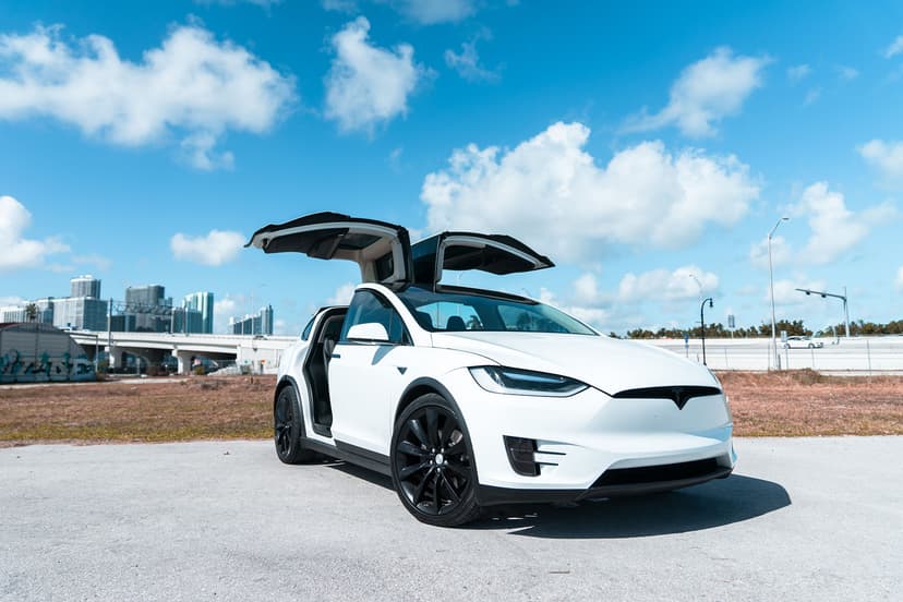 2021 Tesla Model X Long Range